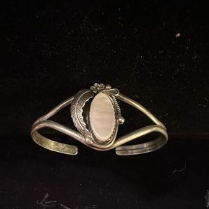 Beautiful Handmade Vintage Sterling Silver with shell cuff bracelet